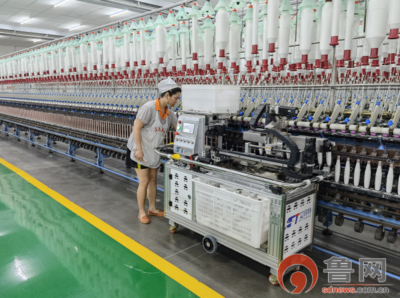 【網(wǎng)絡(luò)媒體革命老區(qū)行】生產(chǎn)效率提高30% 解碼一根紗線背后的&ldquo;新動(dòng)能&rdquo;